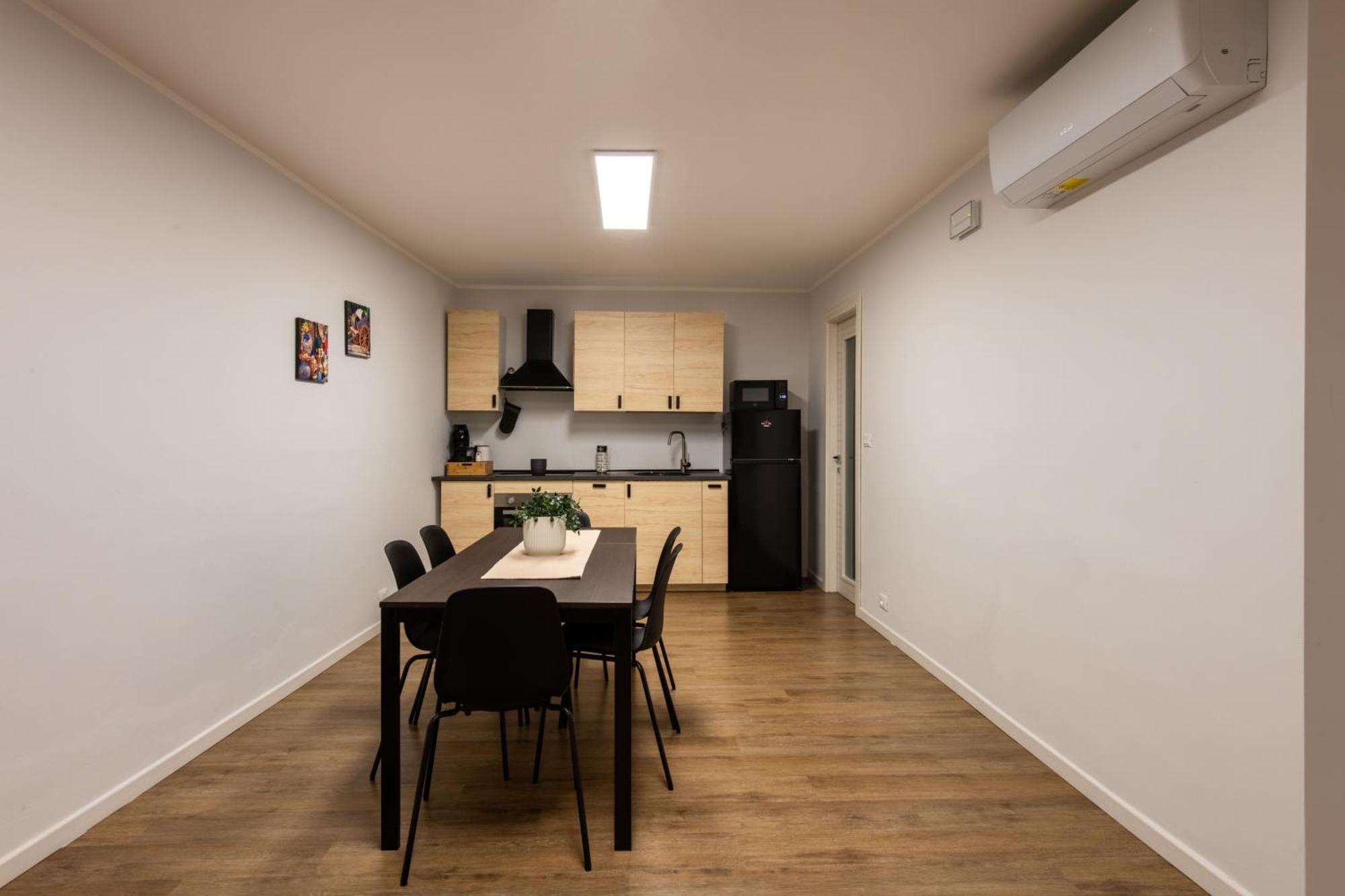 Villareale Flat - Palermo City Center Free Parking Exterior photo